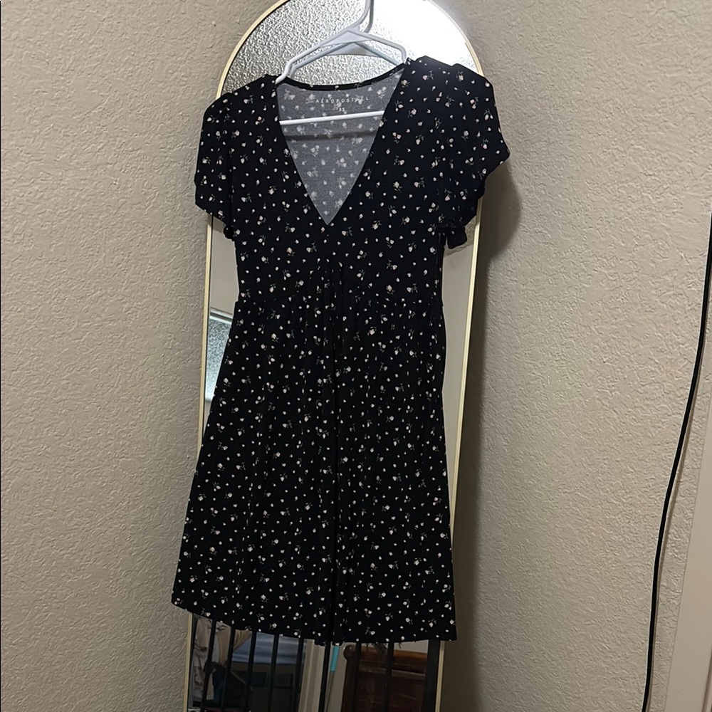Aeropostale Black and Pink Floral Top